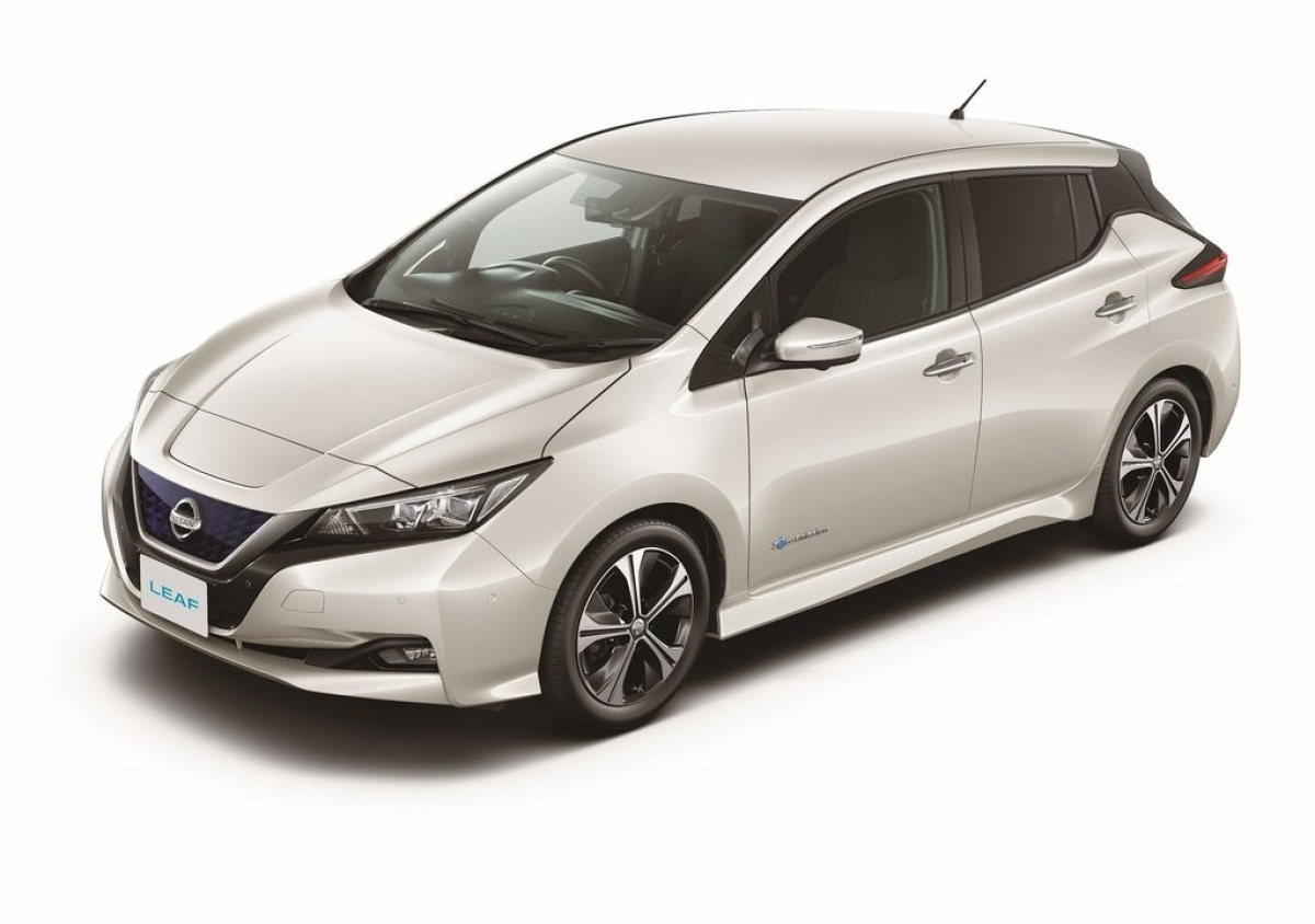 Nissan-Leaf-2018-1024-24