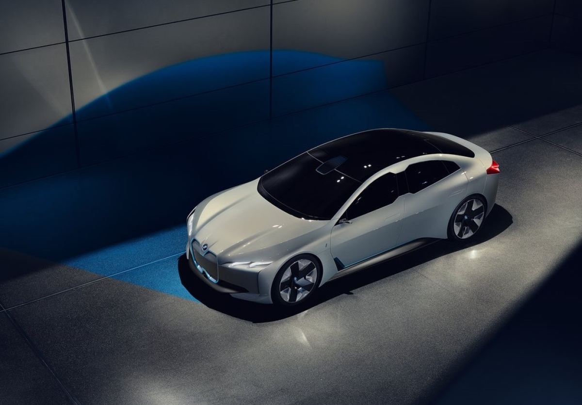 BMW-i Vision Dynamics Concept-2017-1024-04