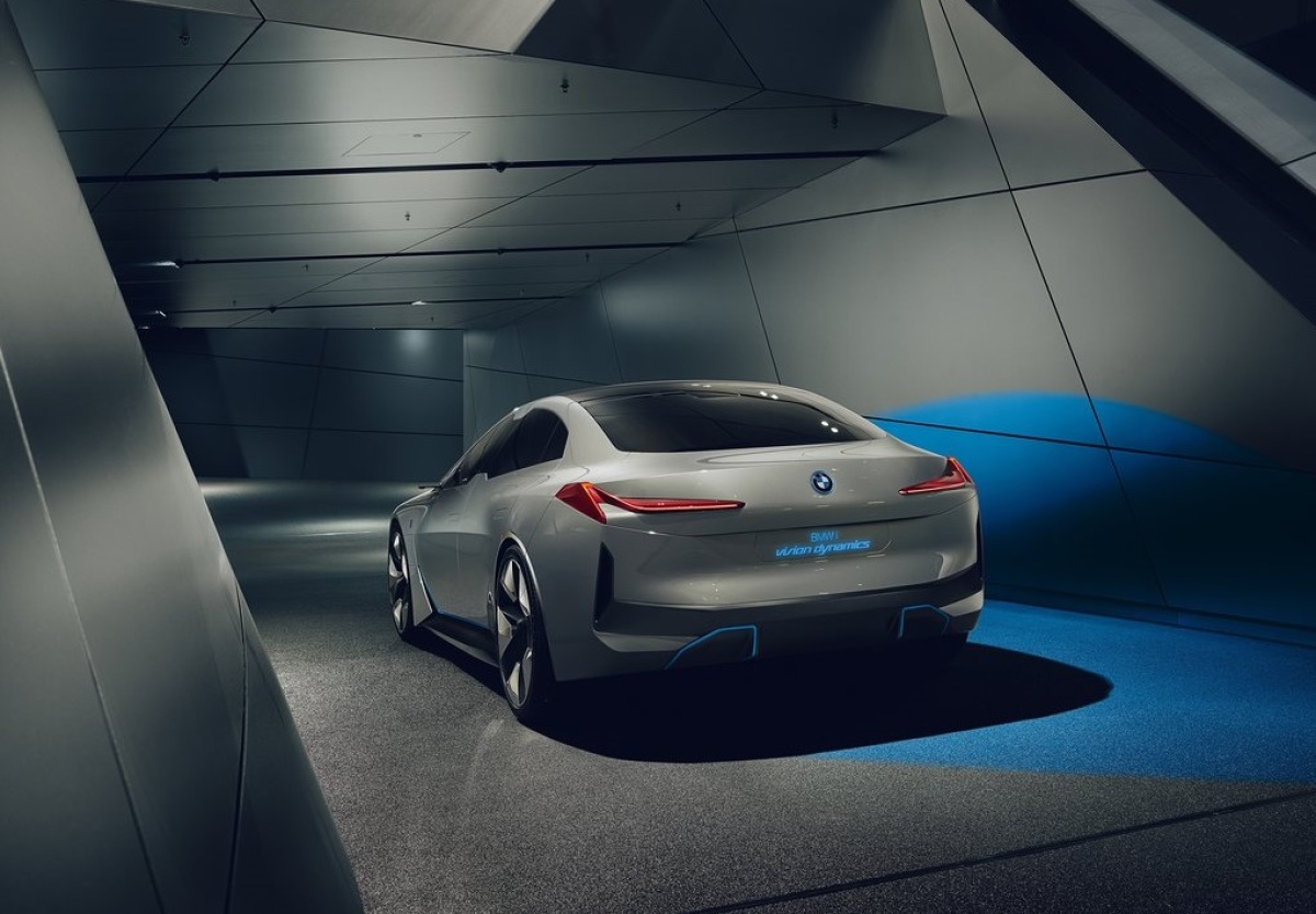 BMW-i Vision Dynamics Concept-2017-1024-0a