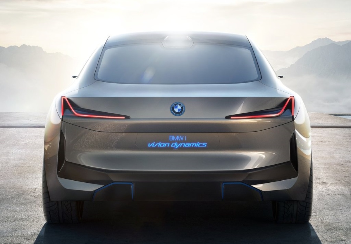 BMW-i Vision Dynamics Concept-2017-1024-0e