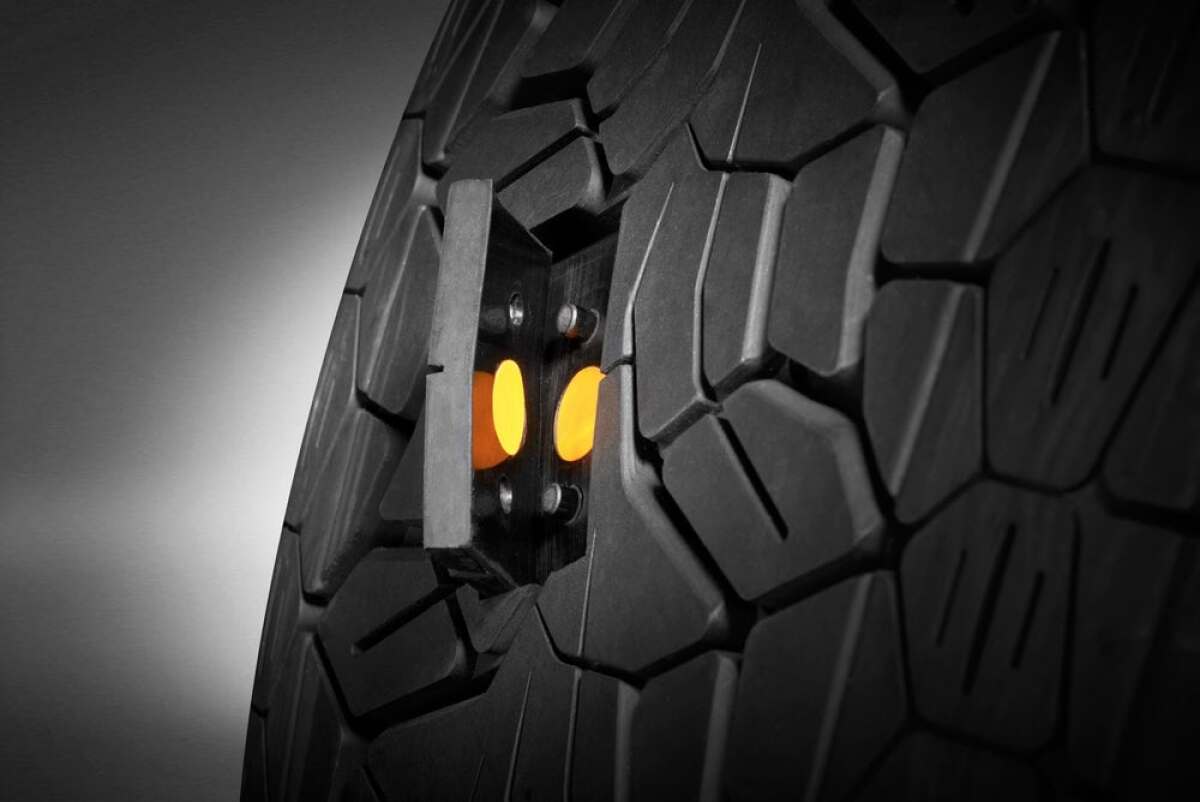 Continental ContiAdapt Concept - 2017
