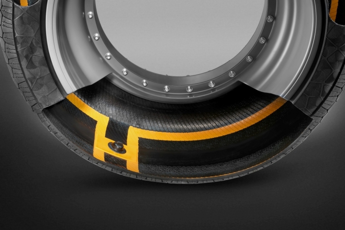 Continental ContiAdapt Concept - 2017