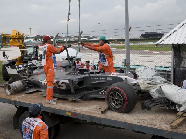 Sepang Grosjean havária
