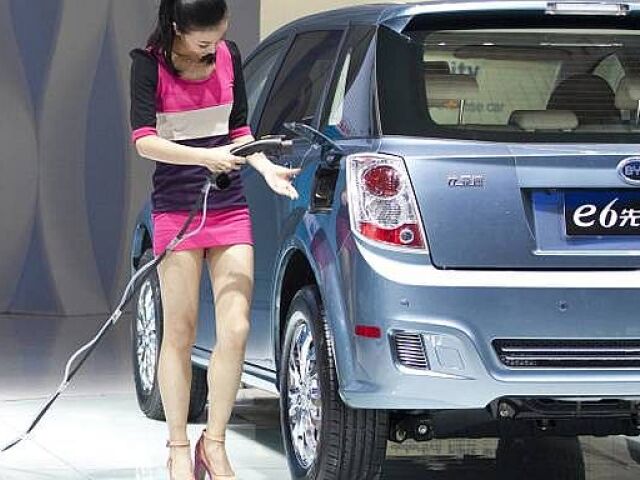 Čína - elektromobily