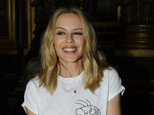 Speváčka Kylie Minogue oslávi v roku 2018 okrúhle päťdesiate narodeniny. 