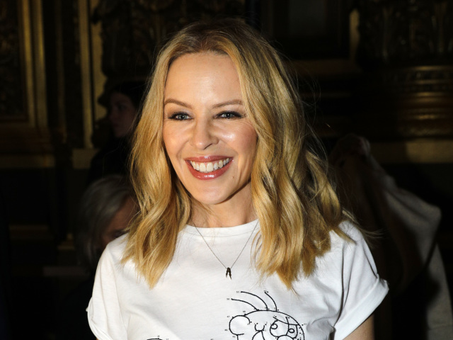 Speváčka Kylie Minogue oslávi v roku 2018 okrúhle päťdesiate narodeniny. 