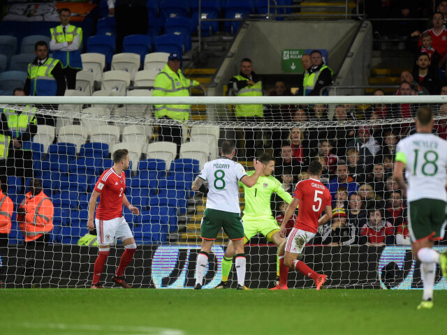 James McClean, Írsko, Wales