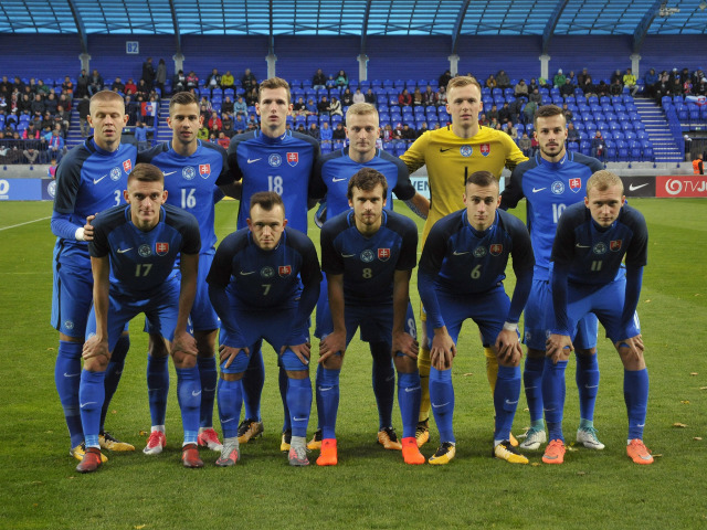 Futbalisti do 21 rokov, Slovensko, Island