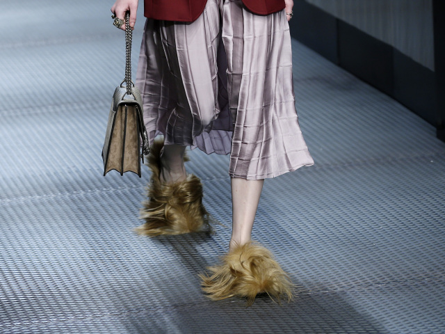 Gucci, kožušina, topánky, 