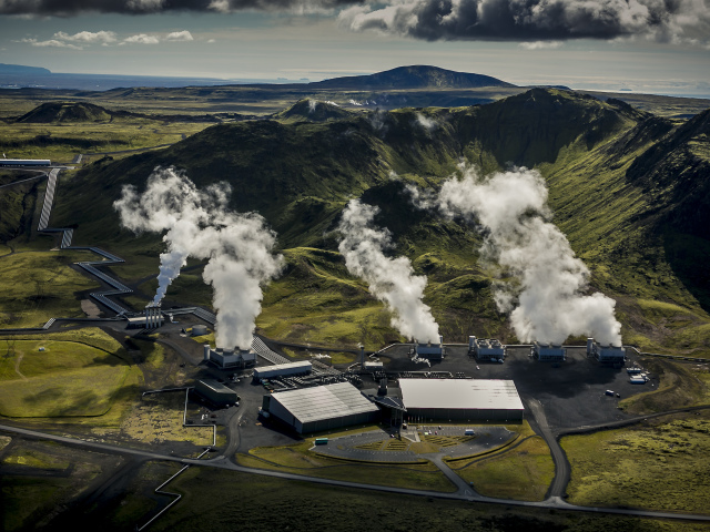 Geotermálna elektráreň