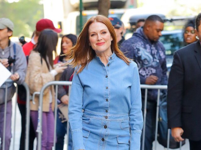 Julianne Moore - denim