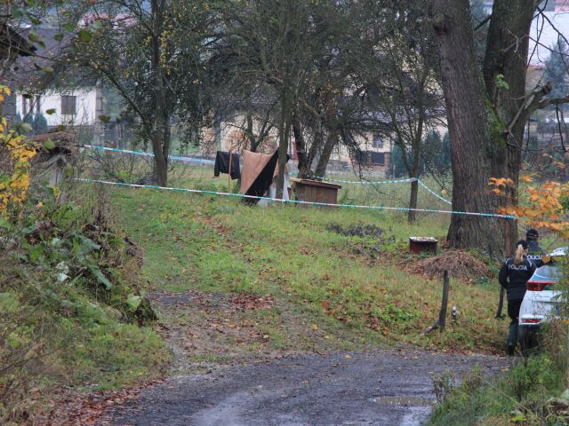 Svrčinovec, mŕtvola, polícia
