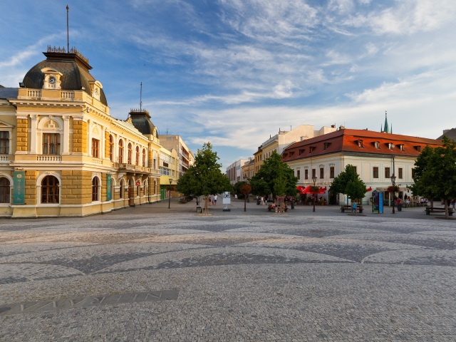 Nitra