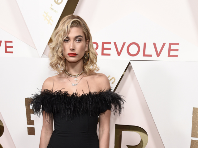 Hailey Baldwin
