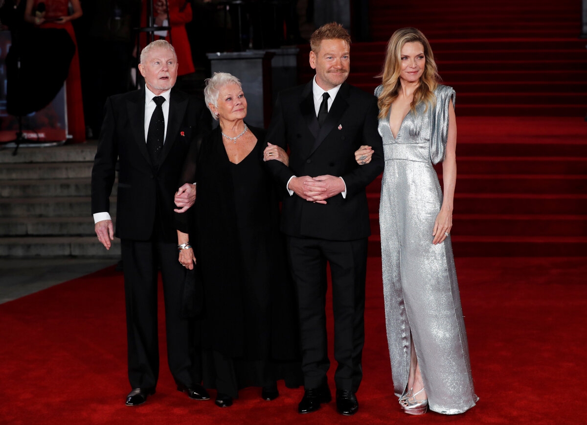 Michelle Pfeiffer, Kenneth Branagh, Judi Dench a Derek Jacobi 