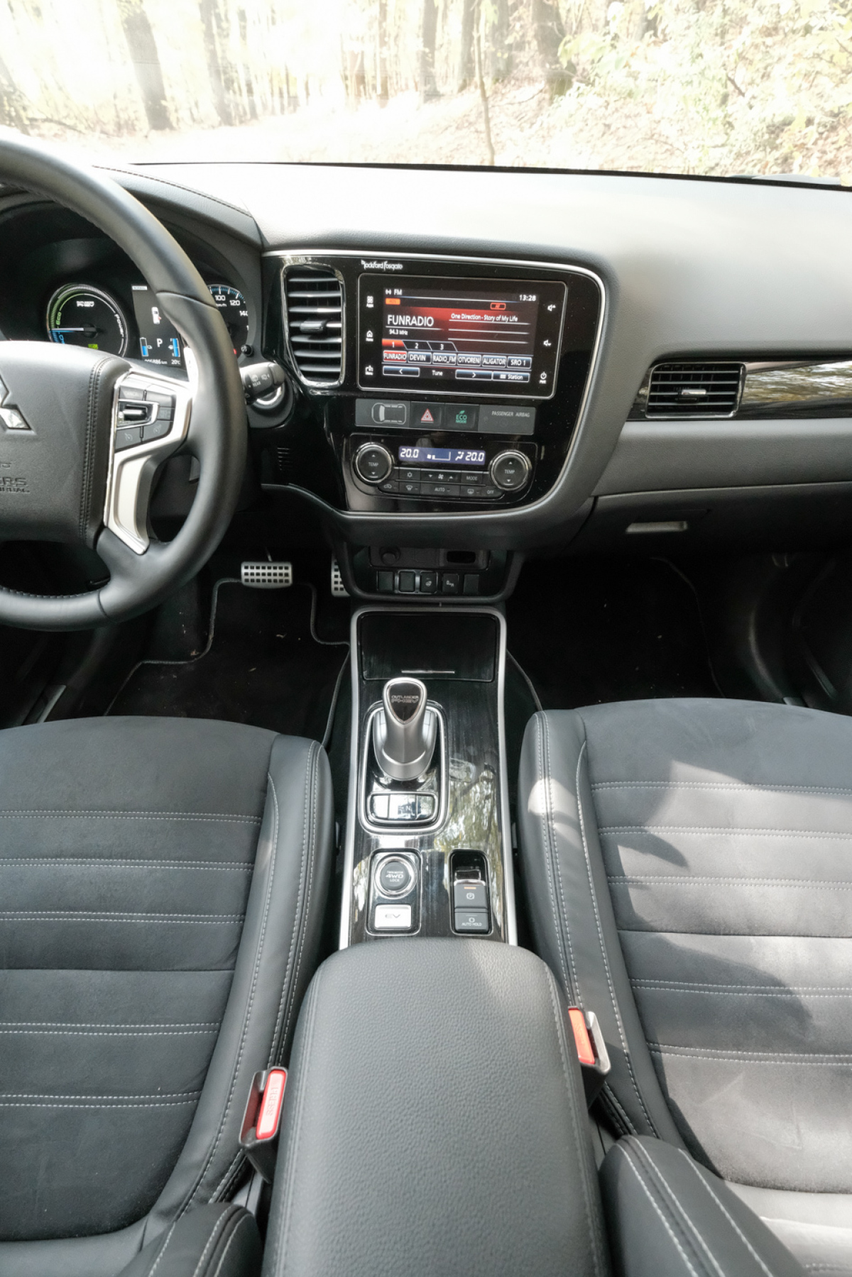 Mitsubishi Outlander PHEV