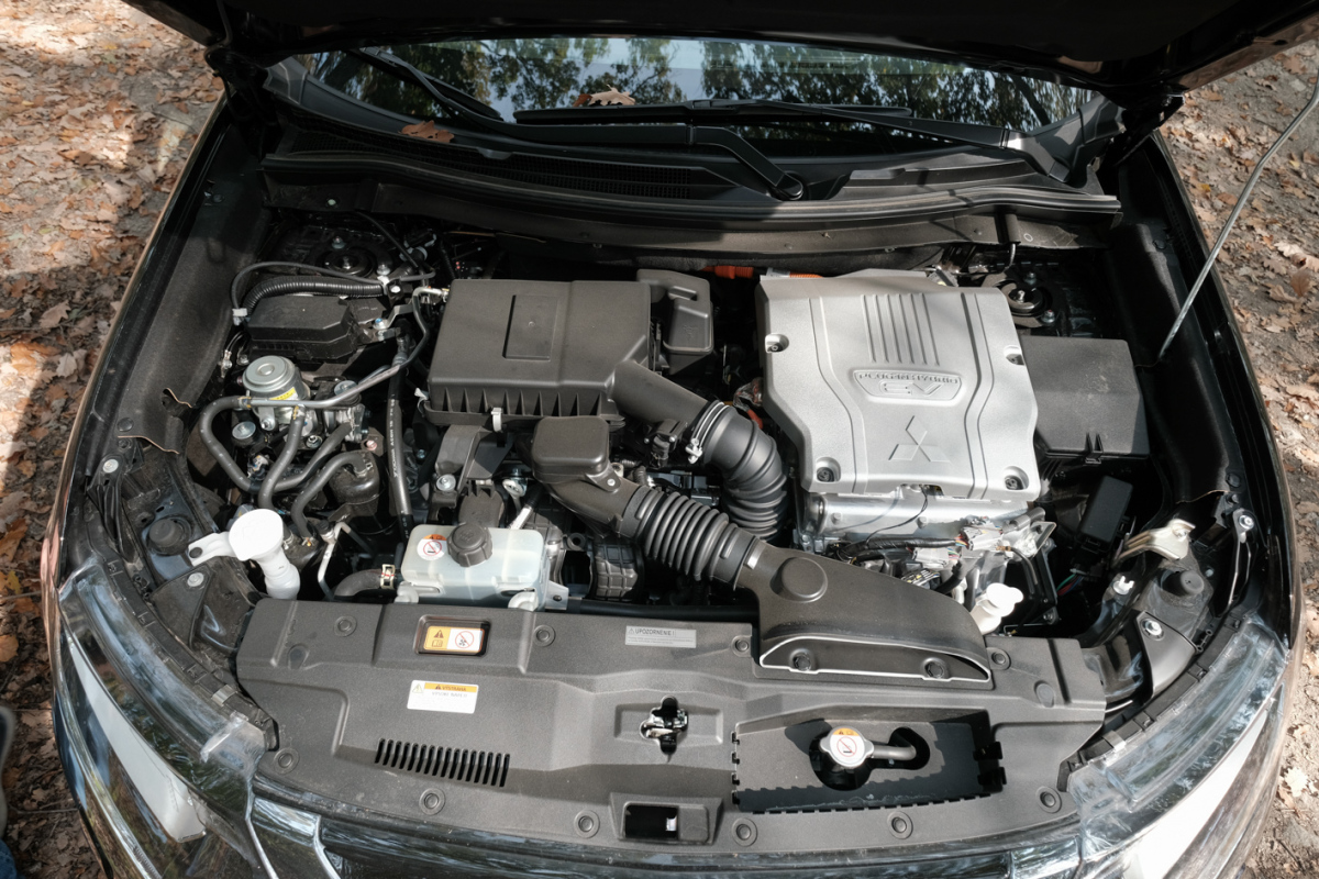 Mitsubishi Outlander PHEV