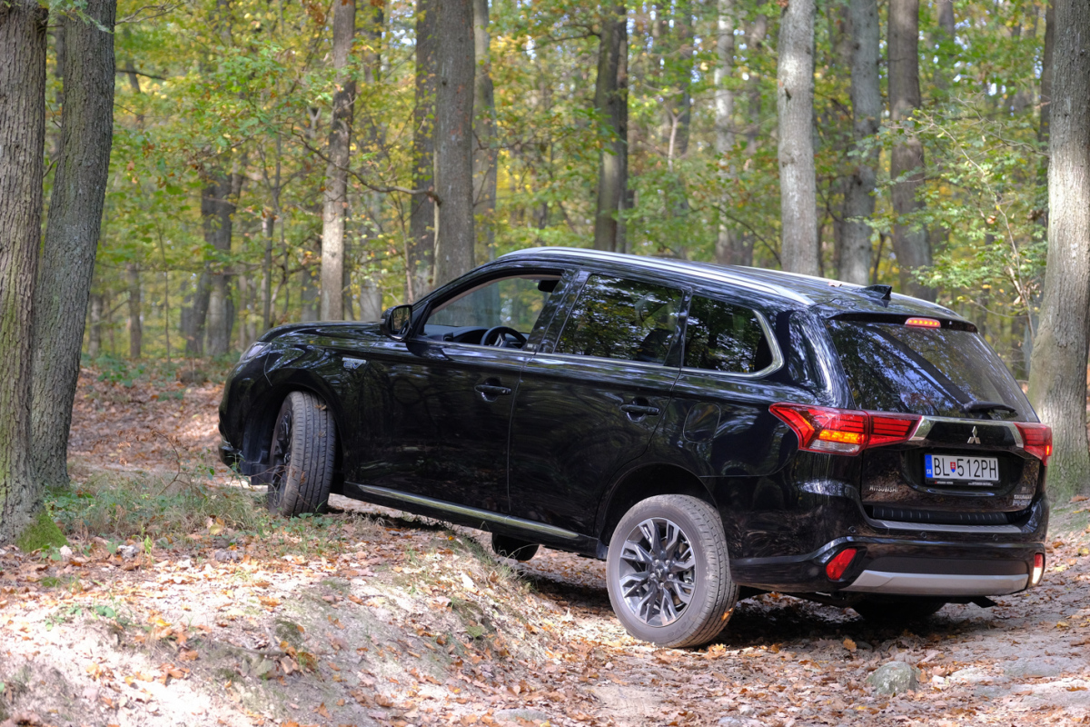 Mitsubishi Outlander PHEV