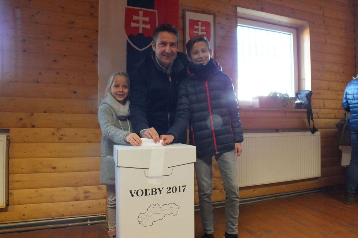 trenčiansky VÚC, Štefan Škultéty 