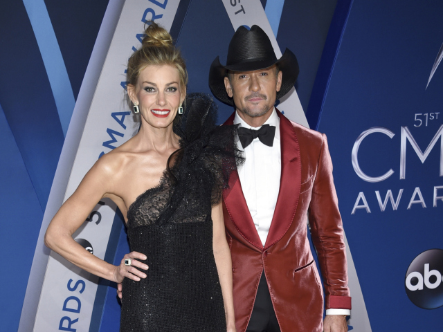 Speváčka Faith Hill a jej manžel Tim McGraw.