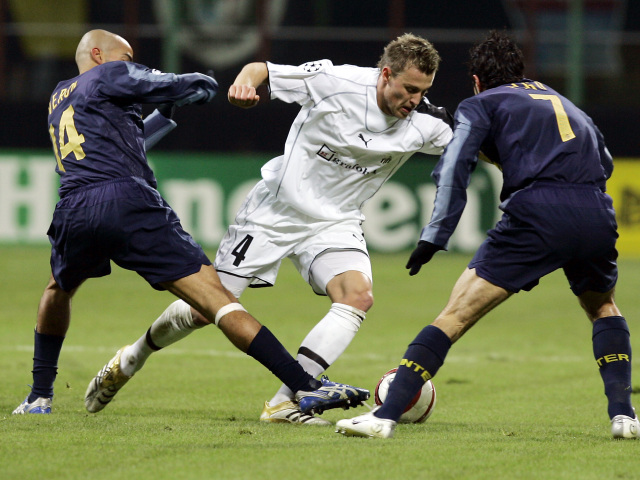 Ján Ďurica, Sebastian Veron, Luis Figo