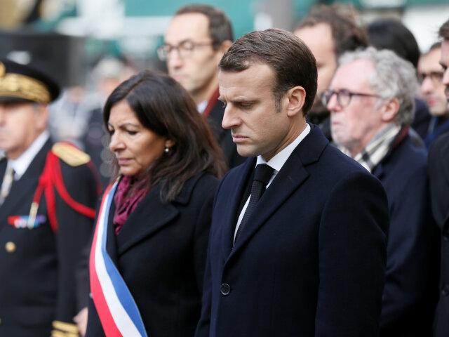 Macron, Paríž, terorizmus, pieta