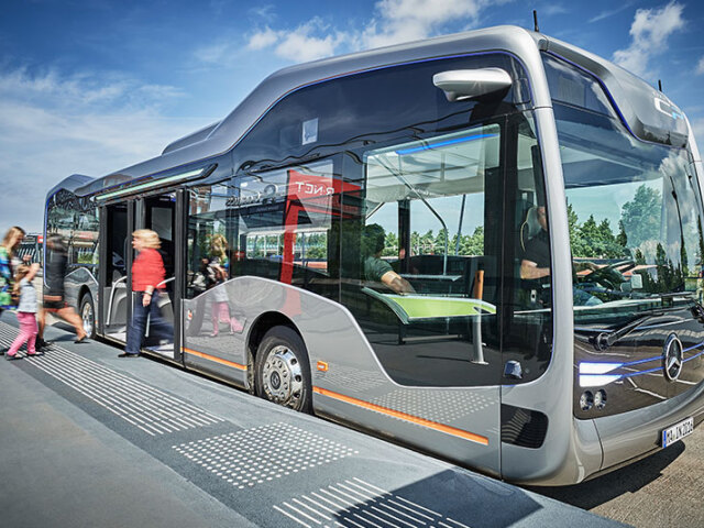 Mercedes-Benz Future Bus - 2017