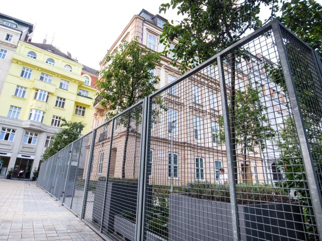 plot americka ambasada, americke velvyslanectvo, plot Hviezdosla