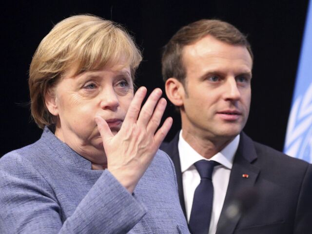 Merkelová, Macron