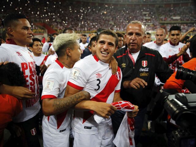 Peru, futbal, radosť
