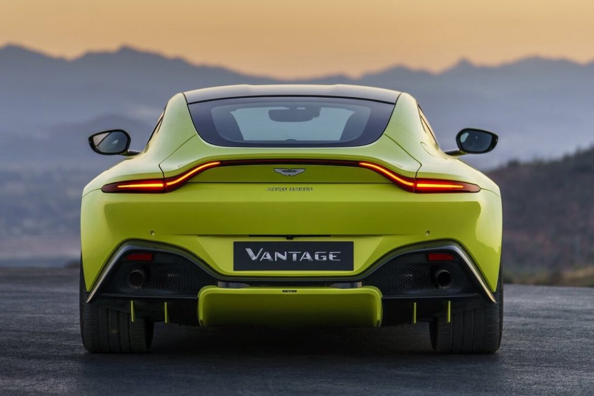 Aston Martin Vantage - 2018