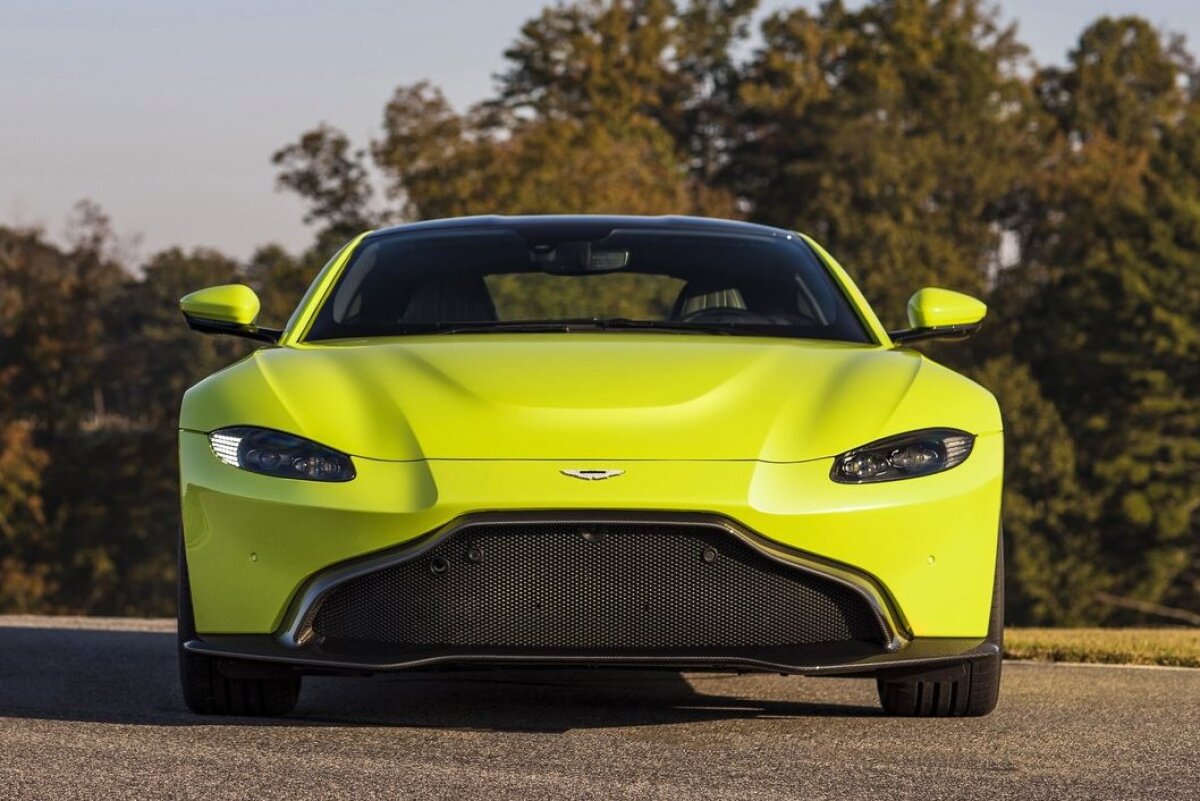 Aston Martin Vantage - 2018