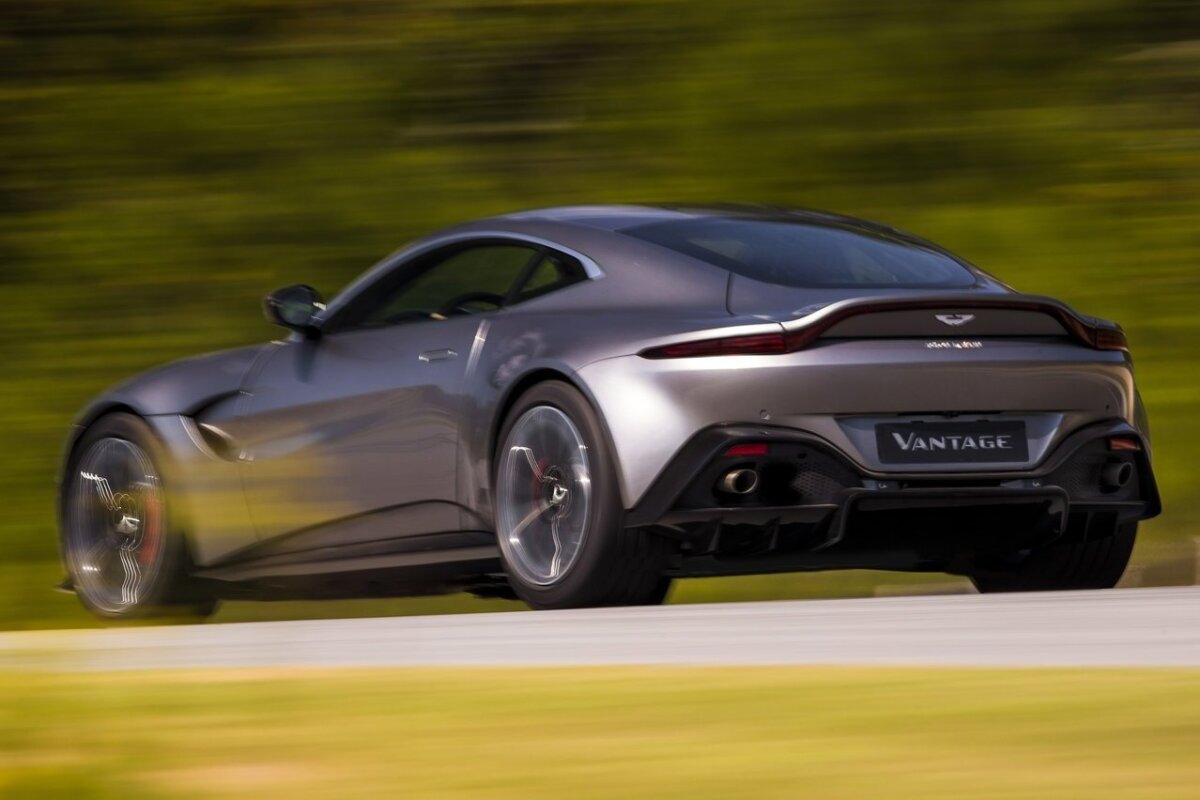 Aston Martin Vantage - 2018