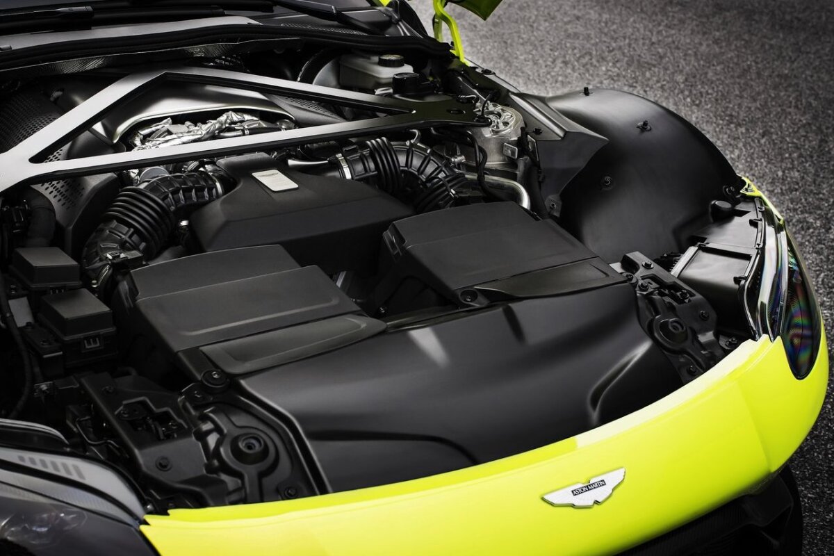Aston Martin Vantage - 2018