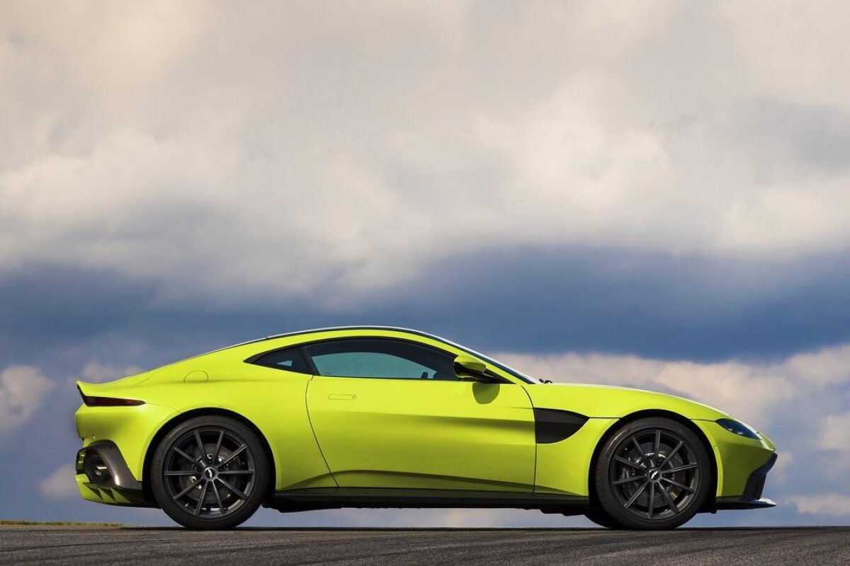 Aston Martin Vantage - 2018