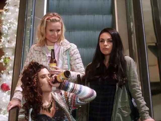 Kathryn Hahn, Kristen Bell, Mila Kunis