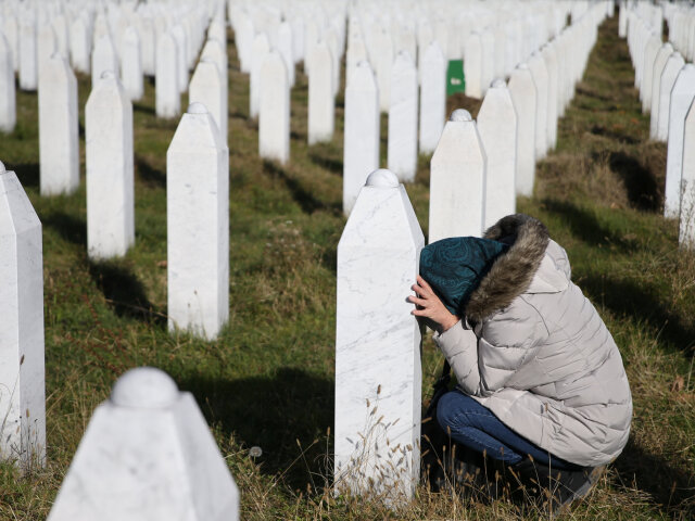 srebrenica, mladič, hrob