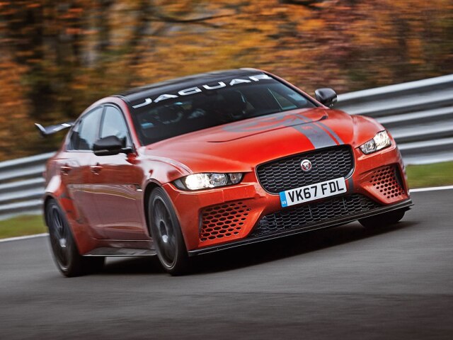 Jaguar XE SV Project 8 - 2017