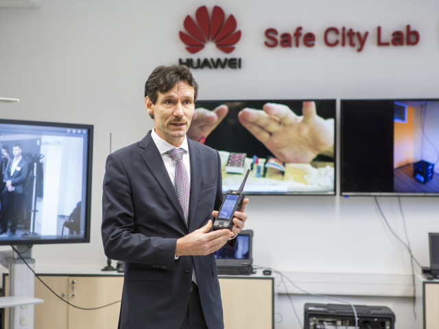 Huawei, Safe City Lab,