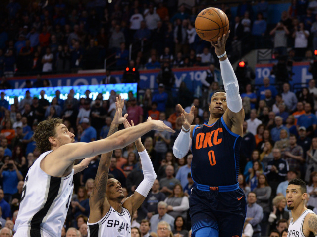 Russell Westbrook, Pau Gasol