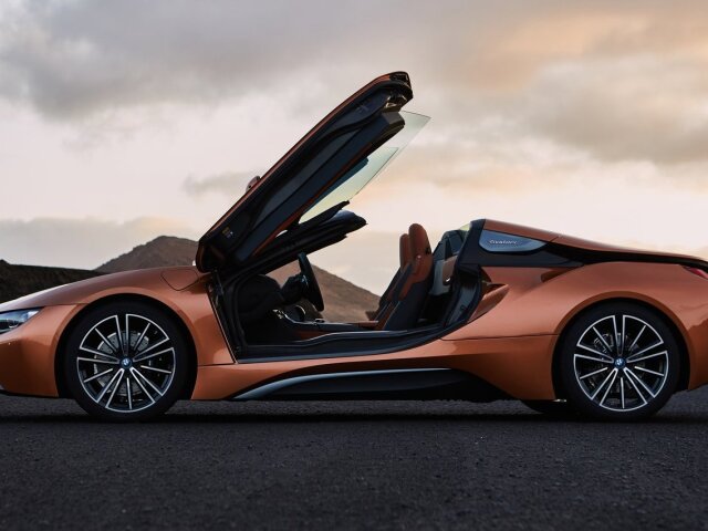 BMW i8 Roadster - 2018