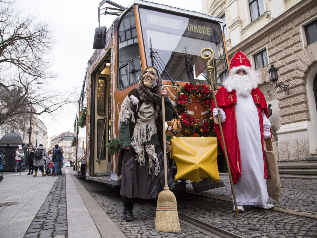 BRATISLAVA: Vianočná električka