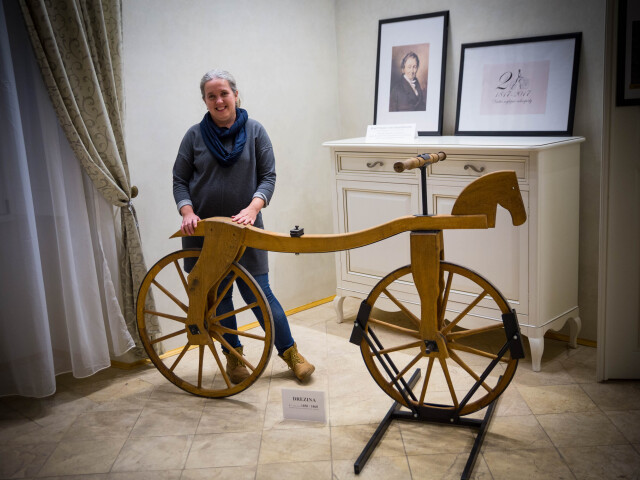 bicykel, Nyáryovská kúria v Bučanoch, výstava