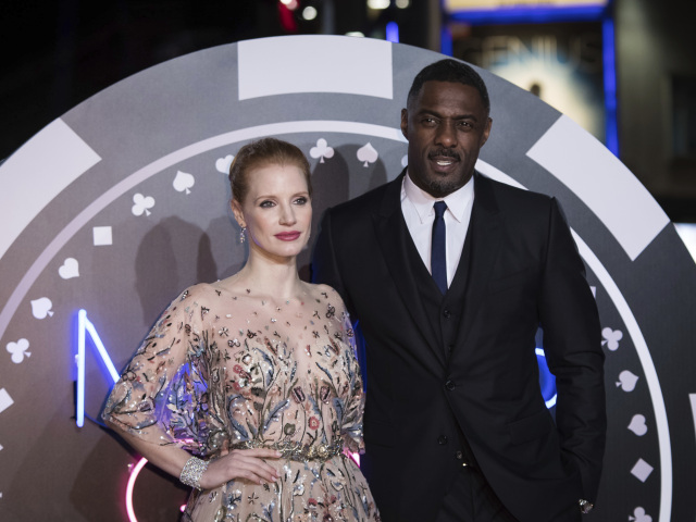 Idris Elba a herečka Jessica Chastain