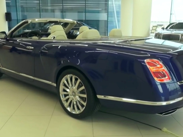 Bentley Grand Convertible by Mulliner - 2017