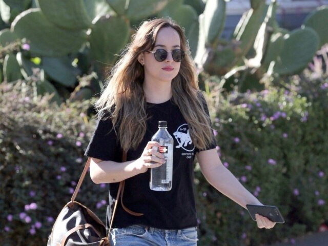 Dakota Johnson