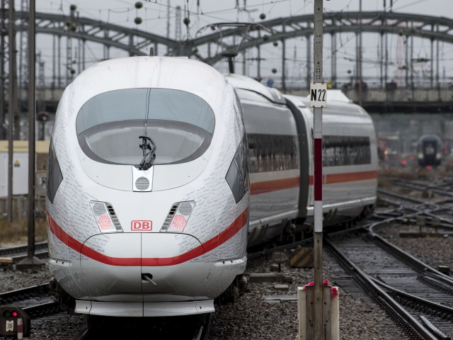 Nemecko, železnice, vlak, Deutsche Bahn