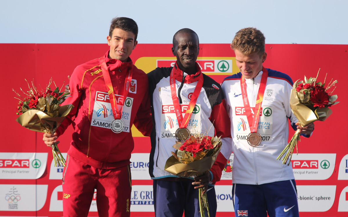 Kigen Özbilen, Adel Mechaal, Andrew Butchart