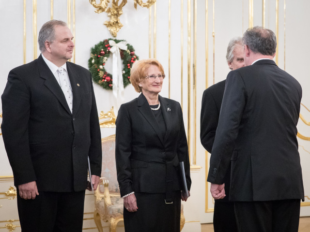 kiska, duris, lassakova, mamojka