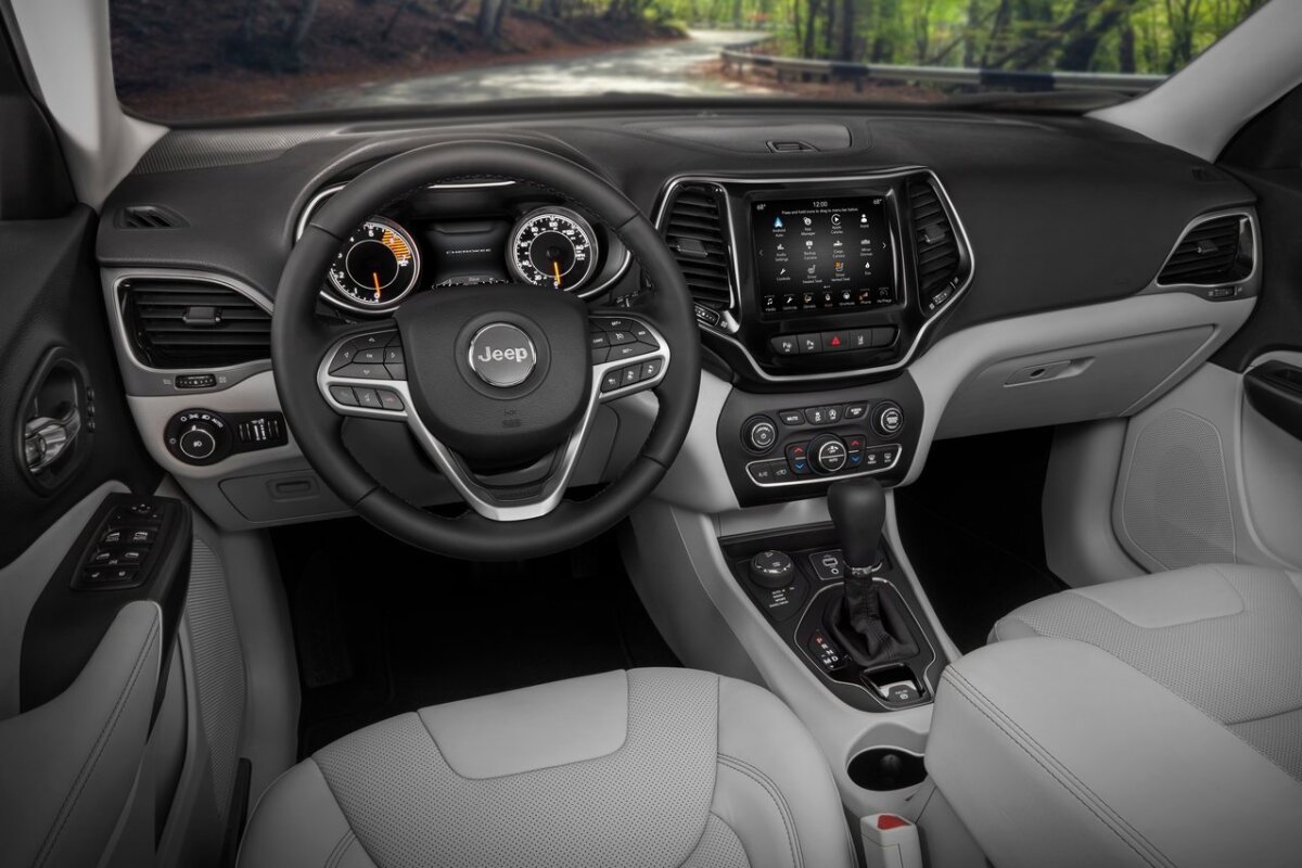 Jeep Cherokee - 2018